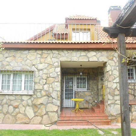 En Casa De Carlos Ortigosa del Monte Dış mekan fotoğraf