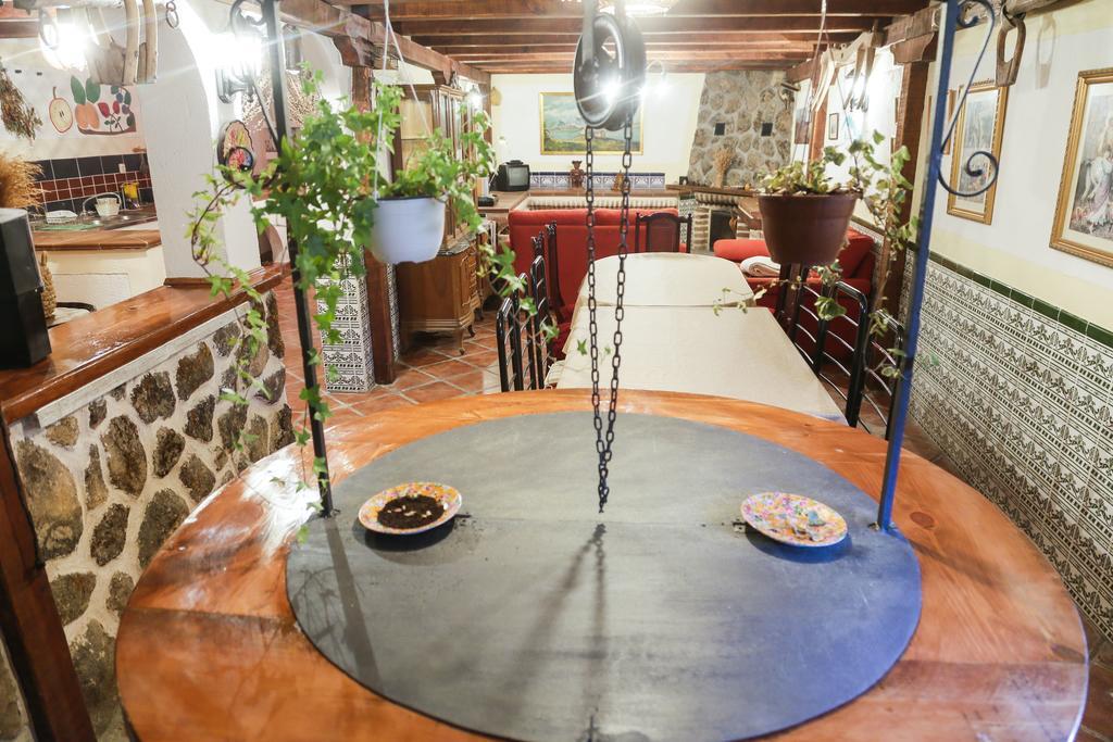 En Casa De Carlos Ortigosa del Monte Dış mekan fotoğraf